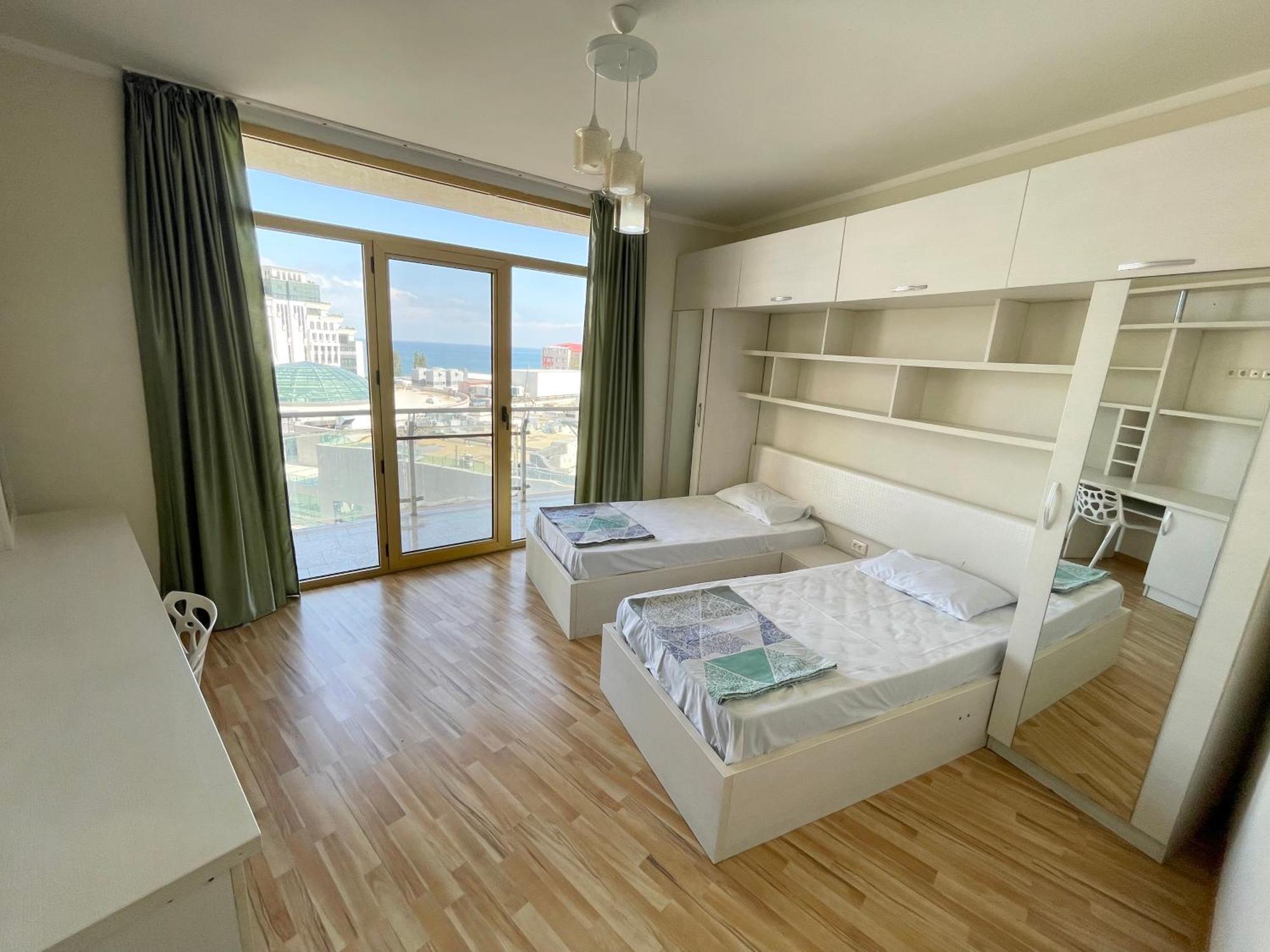 Sea View Apartment Батумі Екстер'єр фото