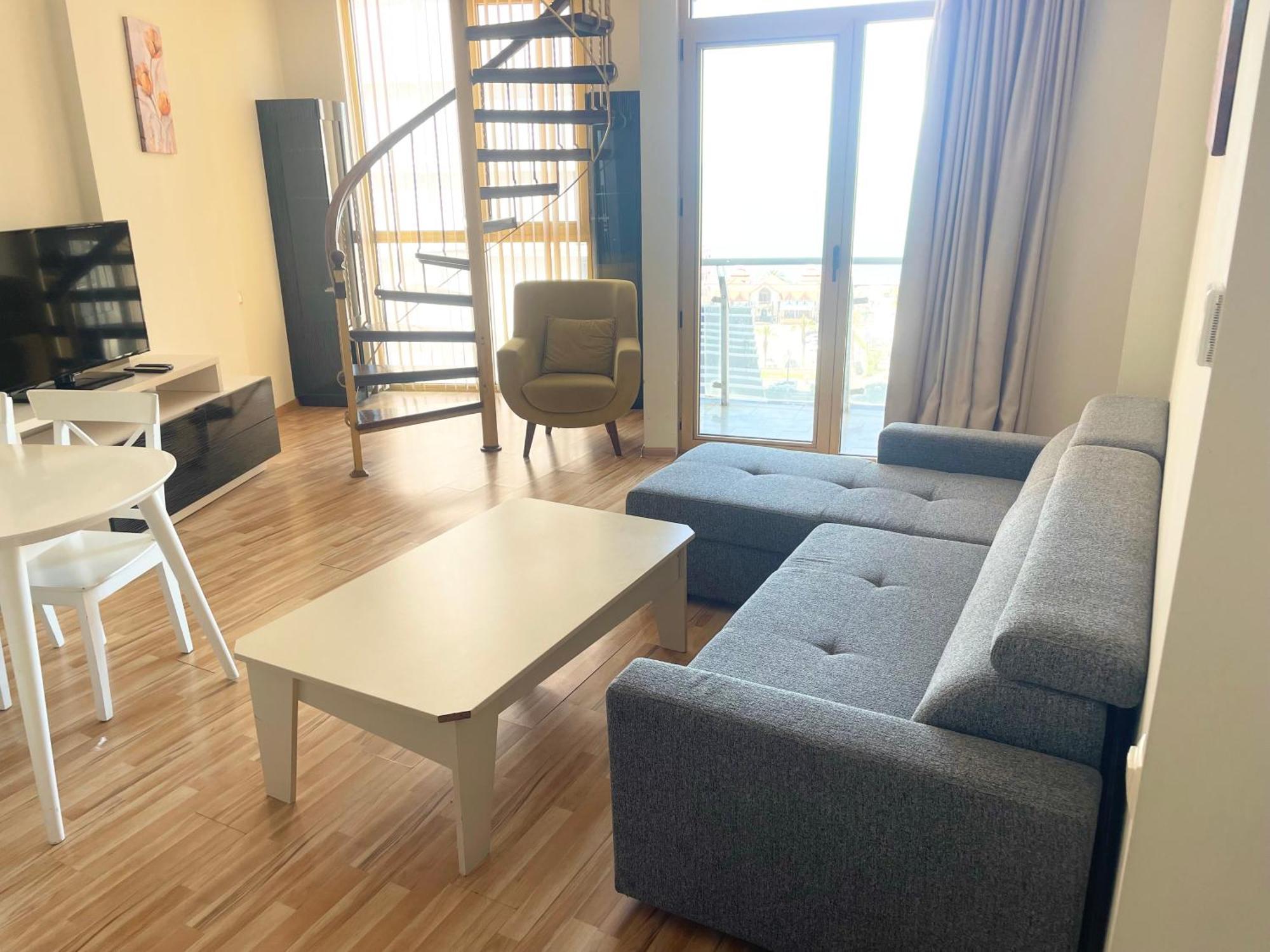 Sea View Apartment Батумі Екстер'єр фото